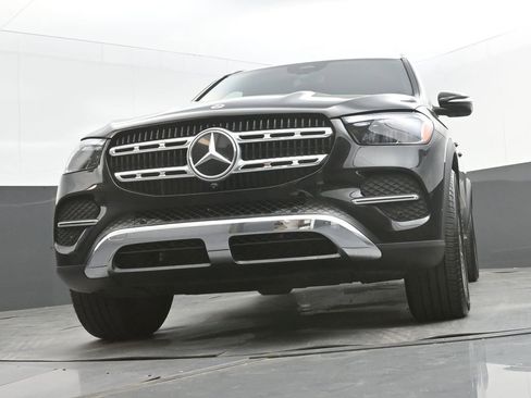 Used 2025 Mercedes-Benz GLE 350 4MATIC image 38