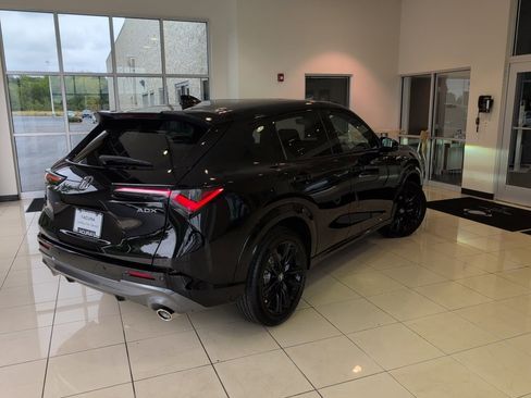 Certified 2025 Acura ADX A-Spec image 5