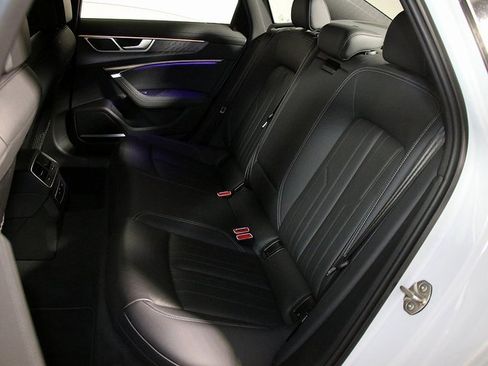 Used 2024 Audi A6 Premium Plus image 13