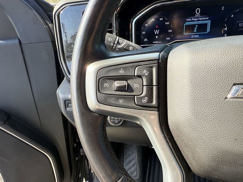 Used 2022 Chevrolet Silverado 1500 RST w/ Z71 Off-Road Package image 16