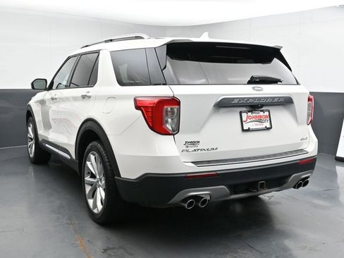 Used 2022 Ford Explorer Platinum w/ Equipment Group 601A image 6
