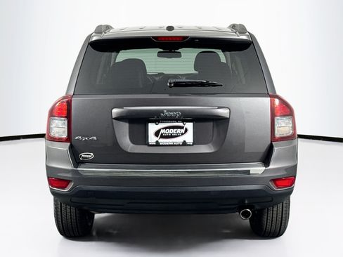 Used 2016 Jeep Compass High Altitude AWD/4WD image 10