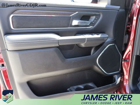 Used 2026 RAM 1500 Laramie AWD/4WD image 20