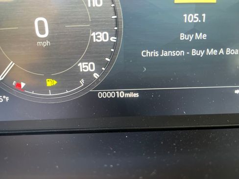 New 2026 Land Rover Defender 110 S image 16