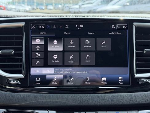 Certified 2025 Chrysler Pacifica Select FWD image 46