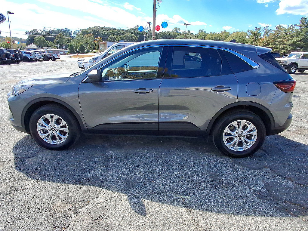 Certified 2023 Ford Escape Active w/ Tech Pack #1 AWD/4WD image 5