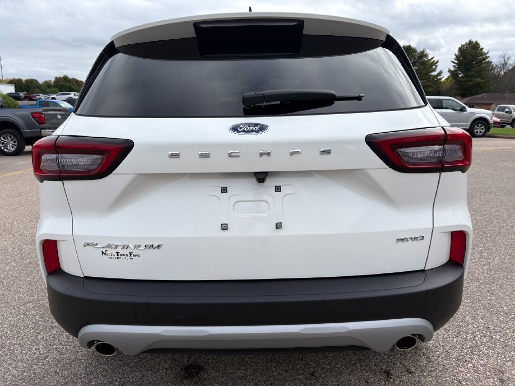 Used 2023 Ford Escape Platinum AWD/4WD image 8
