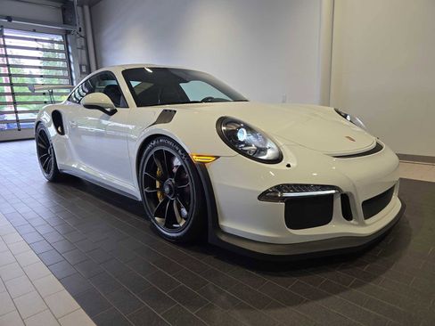 Used 2016 Porsche 911 GT3 RS RWD image 7