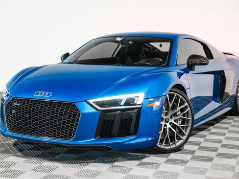 Used 2017 Audi R8 V10 plus AWD/4WD image 10