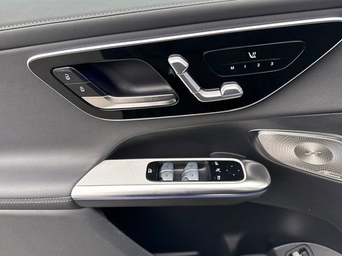 New 2026 Mercedes-Benz GLC 300 300 image 11