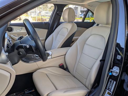 Used 2019 Mercedes-Benz C 300 Sedan image 30