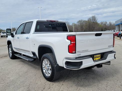 New 2025 Chevrolet Silverado 2500 High Country w/ Technology Package AWD/4WD image 9