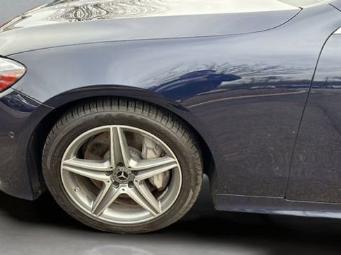 Used 2018 Mercedes-Benz E 400 4MATIC Cabriolet image 32