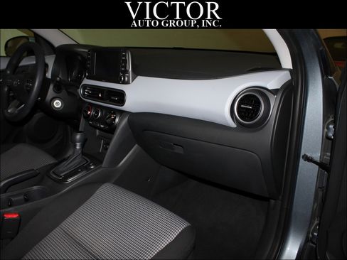 Used 2020 Hyundai Kona SE image 34