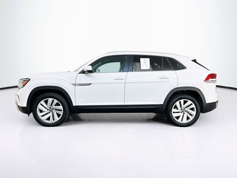 Used 2023 Volkswagen Atlas Cross Sport SE w/ Panoramic Sunroof Package AWD/4WD image 4