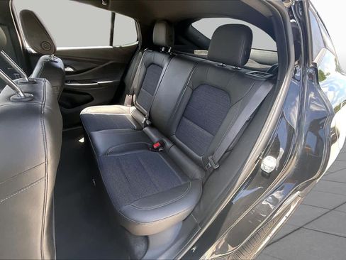 Used 2024 Buick Envista Preferred w/ Convenience I Package FWD image 19