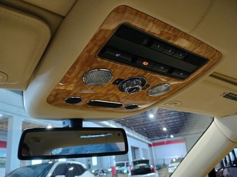Used 2016 Bentley Flying Spur V8 AWD/4WD image 27