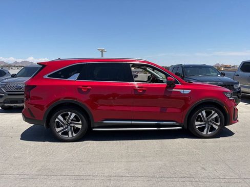 Used 2023 Kia Sorento SX Prestige AWD/4WD image 3