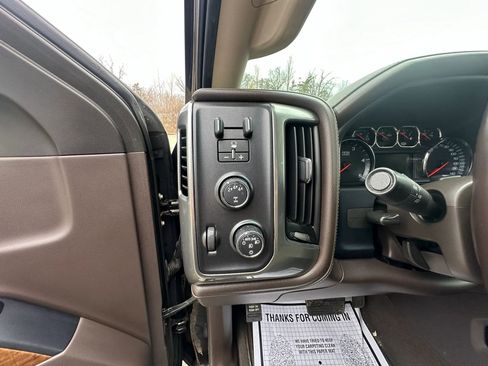 Used 2019 Chevrolet Silverado 2500 LTZ w/ Duramax Plus Package AWD/4WD image 20