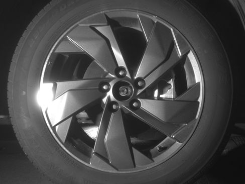 Used 2025 Nissan Rogue SV image 13