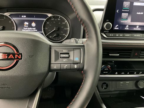 Used 2025 Nissan Rogue SV w/ Rock Creek Premium Package image 19