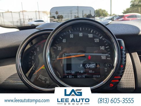 Used 2015 MINI Cooper 2-Door Hardtop image 24
