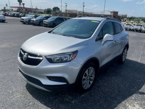 Used 2020 Buick Encore Preferred w/ Safety Package FWD image 5