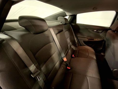 Used 2024 Chevrolet Malibu LT FWD image 23