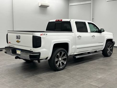 Used 2015 Chevrolet Silverado 1500 LTZ Z71 w/ LTZ Plus Package AWD/4WD image 2