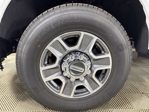 New 2026 Ford F350 Lariat image 26