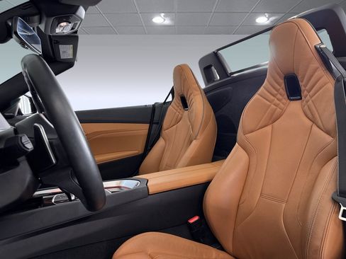 Used 2025 BMW Z4 M40i w/ Premium Package RWD image 25