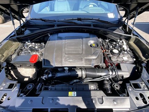Used 2026 Land Rover Range Rover Velar S AWD/4WD image 12