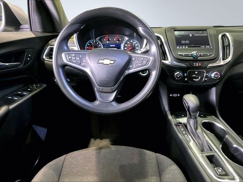 Used 2022 Chevrolet Equinox LT image 8
