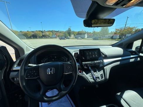 Used 2024 Honda Odyssey EX-L image 15