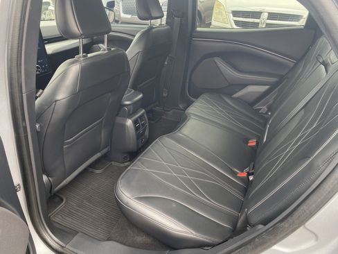 Used 2021 Ford Mustang Mach-E Select RWD image 18