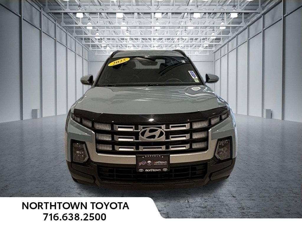 Used 2025 Hyundai Santa Cruz SEL AWD/4WD image 3
