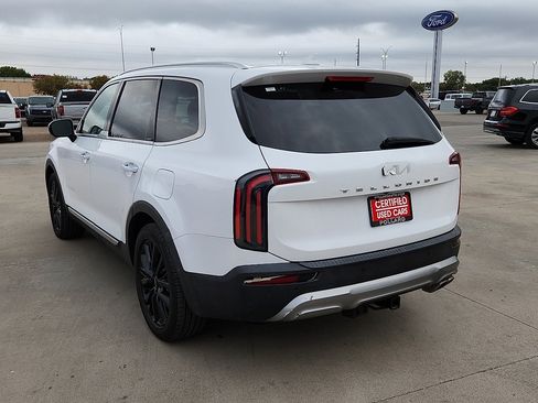 Used 2022 Kia Telluride SX w/ Towing Package image 3