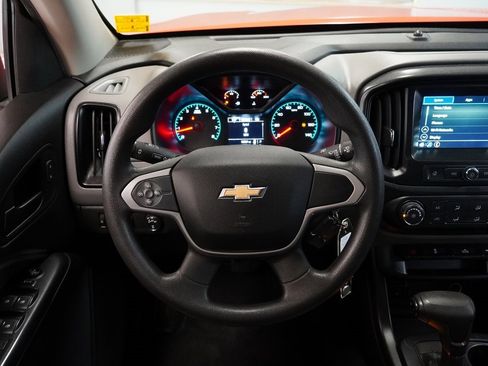Used 2019 Chevrolet Colorado W/T w/ WT Convenience Package image 9