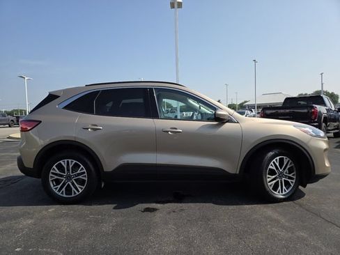 Used 2021 Ford Escape SEL w/ Technology Package AWD/4WD image 19