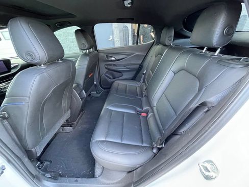 Used 2024 Buick Envista Sport Touring w/ Convenience I Package FWD image 21