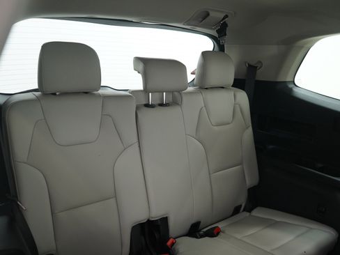 Used 2023 Kia Telluride S w/ S Sunroof Package image 14