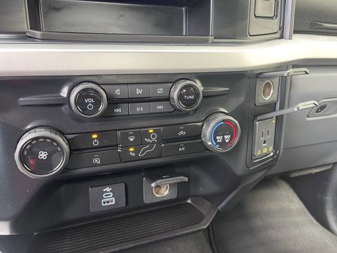 Used 2024 Ford F250 XLT w/ FX4 Off-Road Package AWD/4WD image 21