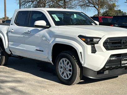 New 2026 Toyota Tacoma SR5