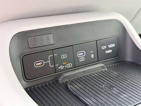 New 2026 Hyundai Kona SEL Sport FWD image 12