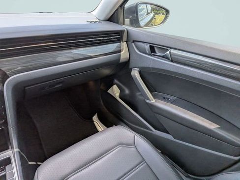 Used 2020 Volkswagen Passat 2.0T R-Line FWD image 15