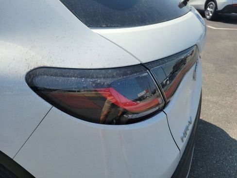 Used 2025 Honda HR-V Sport image 39