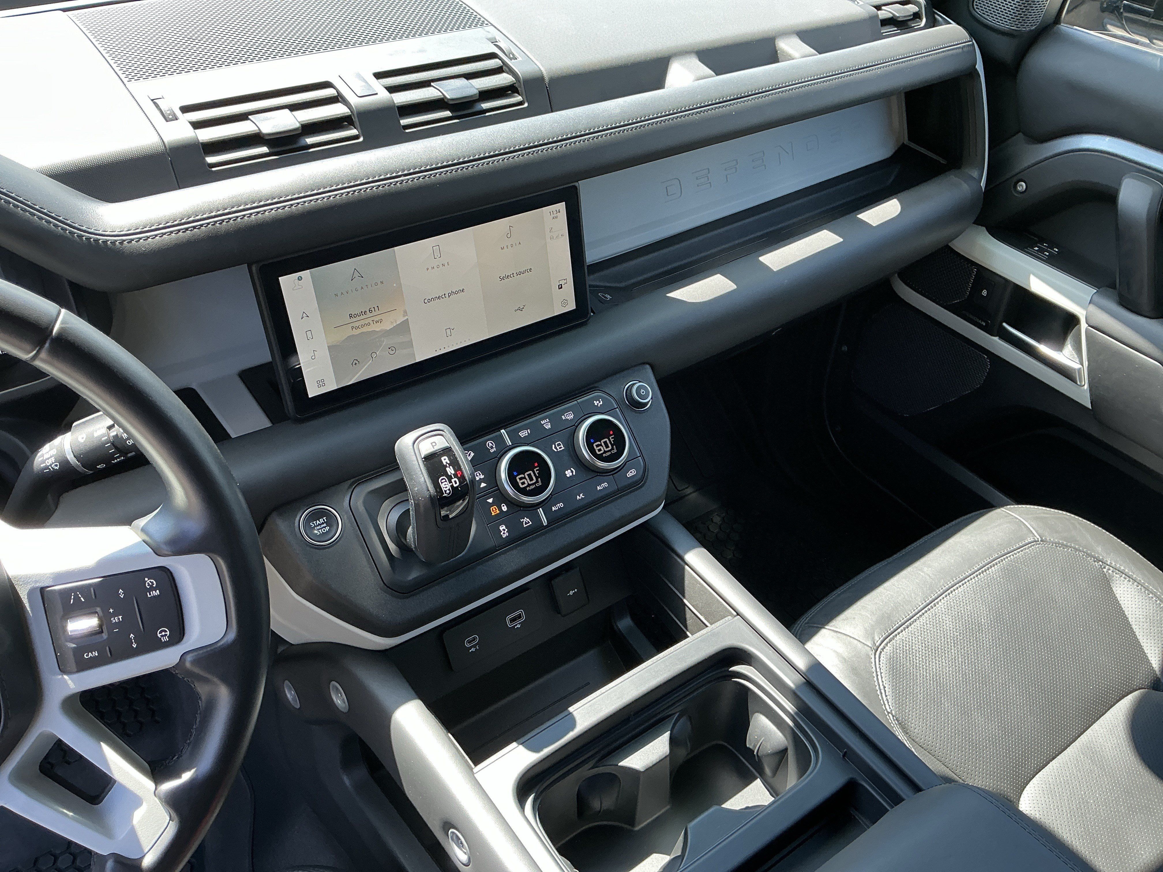 Used 2023 Land Rover Defender 110 S AWD/4WD image 13