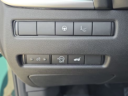 New 2026 Nissan Rogue Platinum AWD/4WD image 26