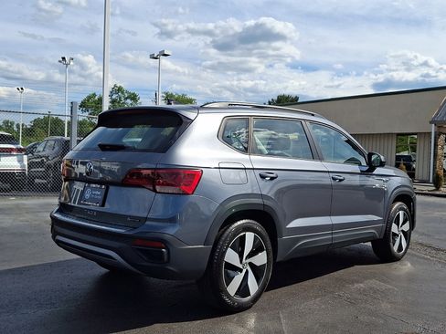 Certified 2024 Volkswagen Taos S AWD/4WD image 6