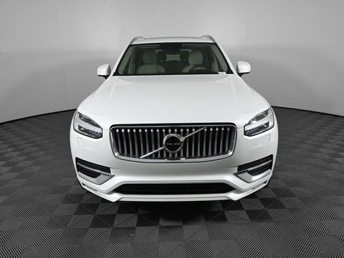 Used 2022 Volvo XC90 T6 Inscription w/ Lounge Package AWD/4WD image 34